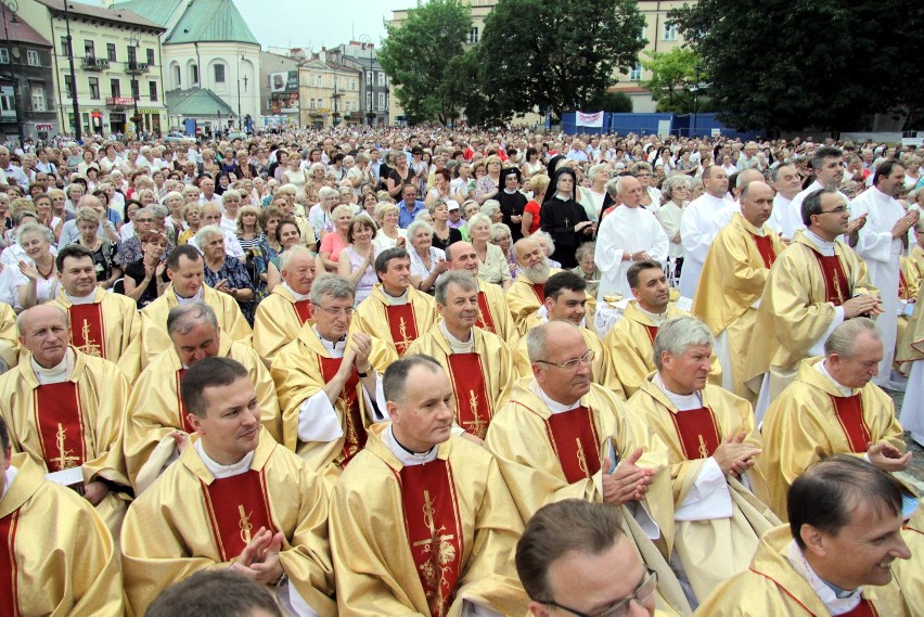 Rocznica Cudu Lubelskiego w archikatedrze (ZDJĘCIA)