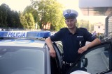 Węgrzce. Maleńki chłopiec sam szedł ruchliwą drogą. Napotkał go policjant przebywający na urlopie