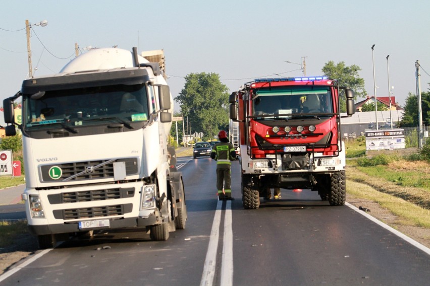 Wypadek w Gorzycach na drodze krajowej 77. Ranny został motocyklista (ZDJĘCIA)
