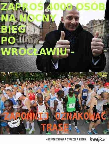 W internecie pojawiły się już memy, których autorzy żartują z odwołania półmaratonu