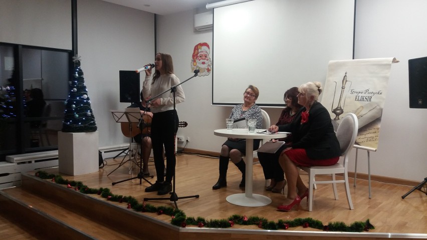 Spotkanie z poezją w Centrum Aktywności Seniorów w Radomiu