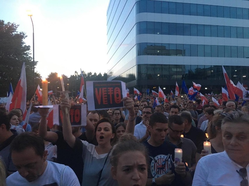 24 lipca 2017. Protest w obronie niezależności sądów na...