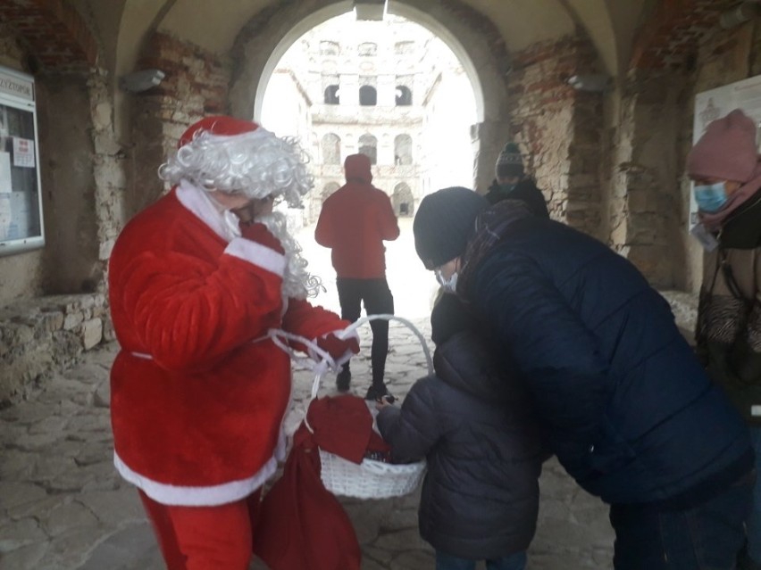 Zamek Krzyżtopór w Ujeździe ponownie otwarty. W niedzielę, 6 grudnia zaprasza sam Święty Mikołaj [ZDJĘCIA]