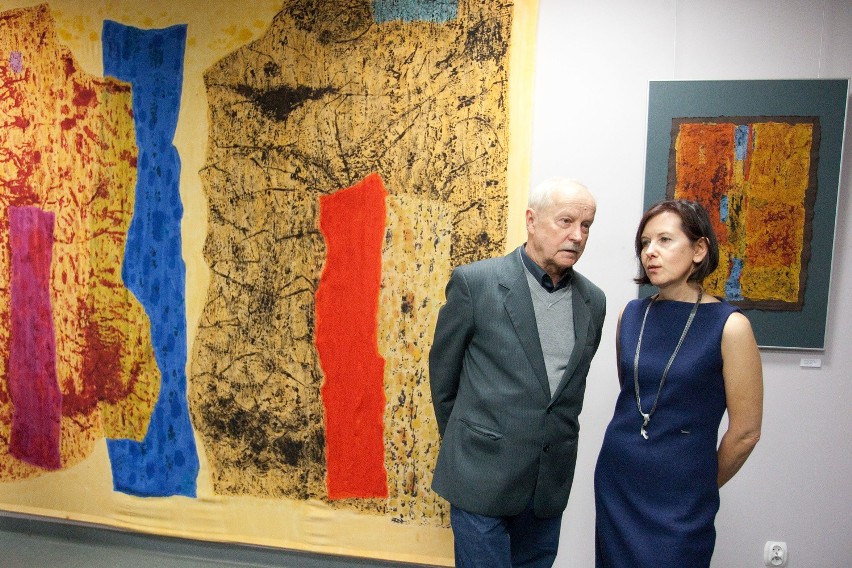 Prace Krystyny Jankowskiej na wystawie w Rondzie (zdjęcia, wideo)
