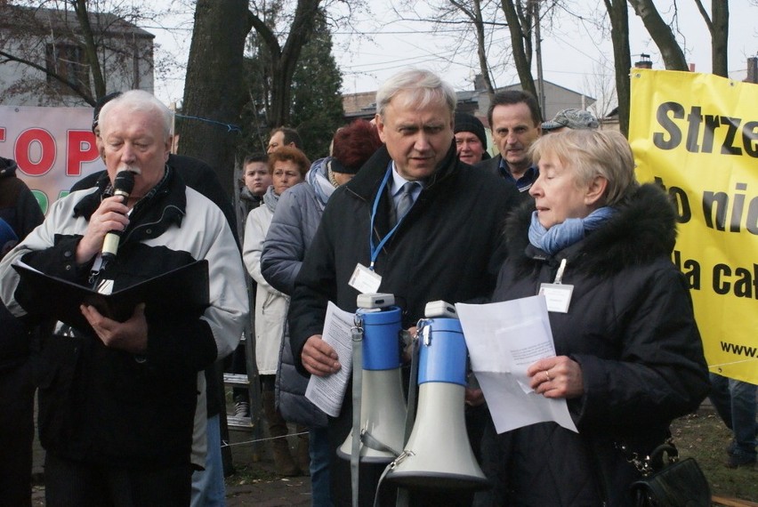 Mieszkańcy Strzemieszyc protestowali przeciwko odpadom...