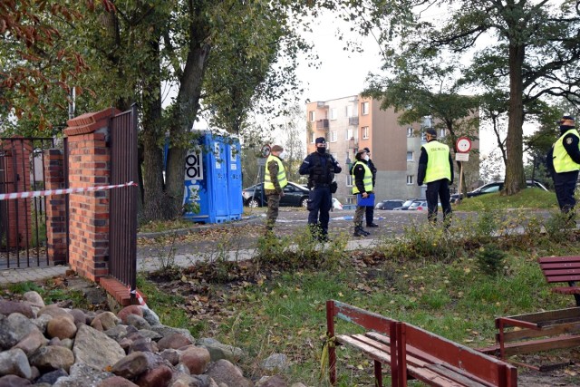 Ognisko koronawirusa w Domu Kombatanta w Zielonej Górze. Trwa ewakuacja chorych. Co stanie się z prowadzonym tu śledztwem?