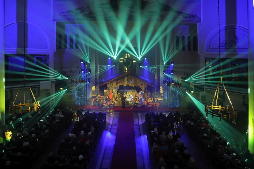 Wyjątkowy koncert kolęd w kościele świętego Krzyża w Łapach