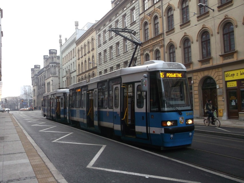 Wrocław: Nie ma już przystanku Marino. Tramwaje jadą na pętlę Poświętne (ZDJĘCIA)