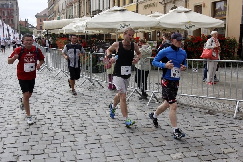 Maraton Wrocław - ZDJĘCIA - zawodnicy z numerami 401 - 600