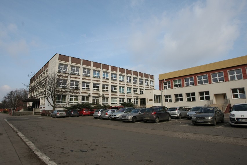 Szkoła Podstawowa nr 46, ulica Ścinawska