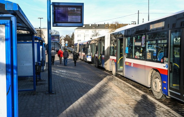 Temat komunikacji miejskiej w Bydgoszczy nadal skupia uwagę bardzo wielu mieszkańców.