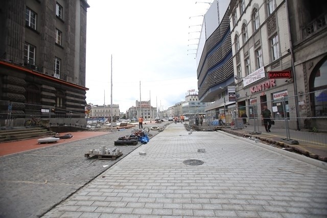 Plac Teatralny jest prawie gotowy. Tę część katowickiego...