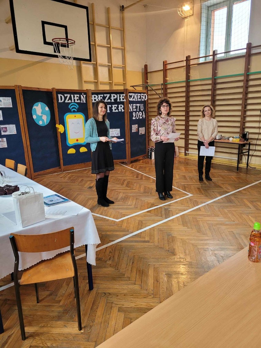 Międzyszkolny Konkurs Wiedzy o Internecie w Szkole Podstawowej w Kurozwękach