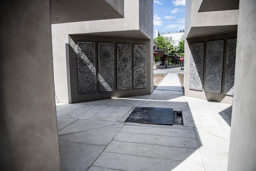 Tak wygląda monument autorstwa prof. Perszki.