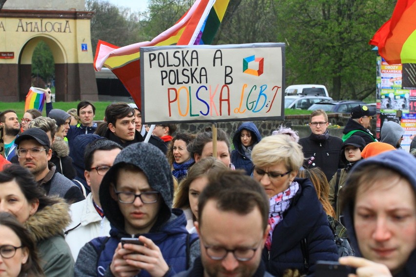 VII Marsz Równości przeszedł ulicami Łodzi [ZDJĘCIA, FILM]