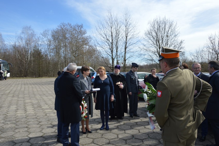 74. rocznica wyzwolenia Stalagu 344 Lamsdorf. Były jeniec: "Trzeba zlikwidować nienawiść"