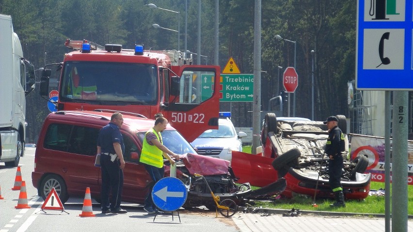 Wypadek w Olkuszu. Cztery osoby ranne