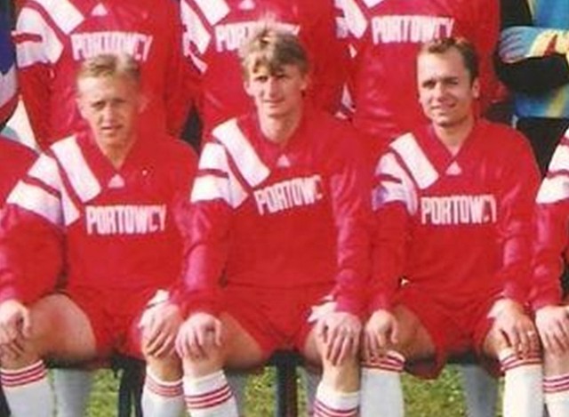 Wiesław Latała (w środku) na początku sezonu 1993/94.