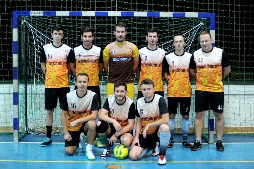 W półfinale w Krapkowicach wzięły udział cztery zespoły....