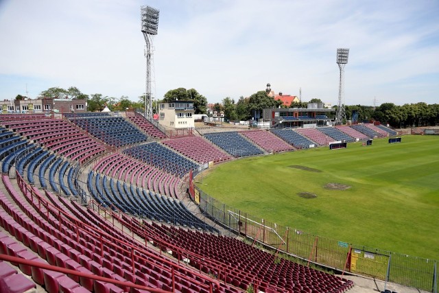 Nowy stadion w Szczecinie. Wprowadzenie korekt w kilku miejscach może  obniżyć cenę | Głos Szczeciński