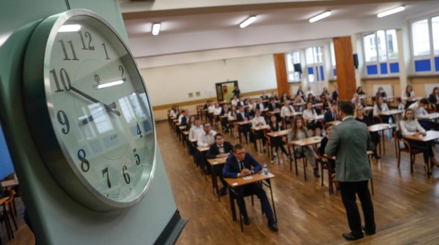 Egzamin z języka polskiego na poziomie podstawowym tradycyjnie będzie pierwszym, który na tegorocznej maturze napiszą uczniowie ostatnich klas liceum i technikum.