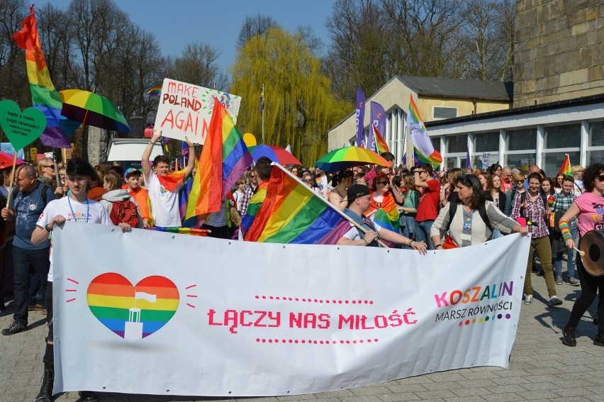 I Marsz Równości w Koszalinie rozpoczął się o godz. 14....