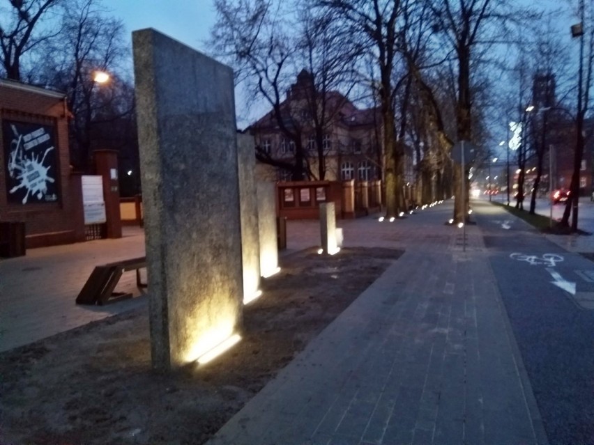 Ruda Śląska: przy MCK był parking, powstała nowa przestrzeń...