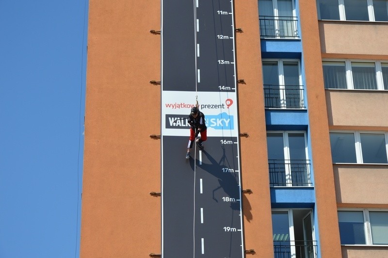 Pierwszym, który ruszył w Łodzi w  podniebny spacer był...