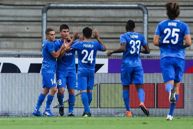 W pierwszym meczu piłkarze KRC Genk pokonali Lecha 2:0.