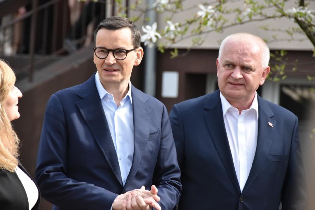 Premier Mateusz Morawiecki z Sulęcina udał się do Gorzowa. W Lubuskiem odwiedzi także Pszczew.