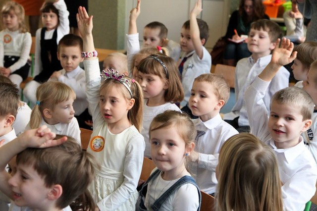 Mali posłowie i posłanki zgłaszali swoje postulaty na temat tego, jak chciałby, żeby dzieci zachowywały się w przedszkolu.