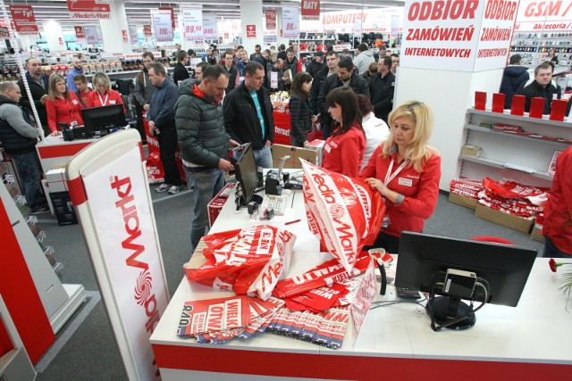 Black Friday 2017. W Media Markt obowiązuje czerwony tydzień.