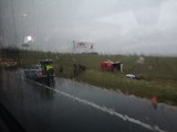 Wypadek na A4 w kierunku Katowic. Lądował helikopter [ZDJĘCIA]