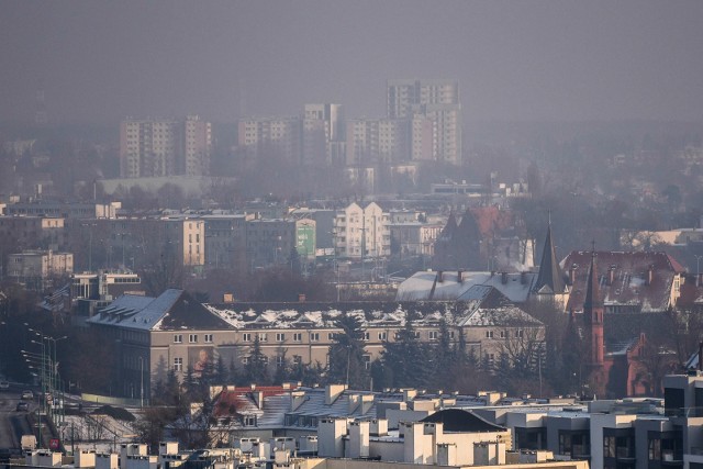 W Poznaniu były już dwa dni, gdy odnotowano przekroczenie dopuszczalnego poziomu pyłu PM10.