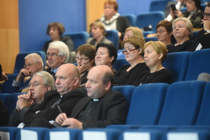 Konferencja o dehumanizacji medycyny w Katowicach