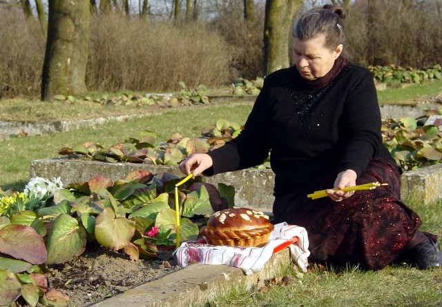 Ewa Mosijczuk Afanasjewna odnalazła grób swojego ojca w 2003 r. Zginął on w walkach o Choszczno.