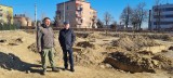 Cmentarz z czasów Imperium Rzymskiego w Kazimierzy Wielkiej! Archeolodzy są zaskoczeni obfitością niezwykłych odkryć [ZDJĘCIA, WIDEO]