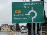 Uwaga kierowcy! Znaki na nowej drodze wojewódzkiej numer 751 wprowadzają w błąd