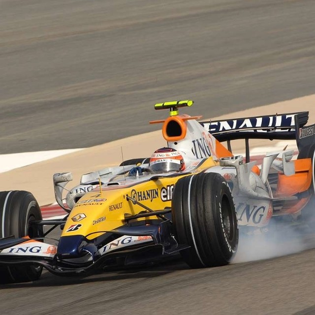 Po warszawskim ulicznym torze wyścigowym pędzić będzie jedna ze wschodzących gwiazd F1, Heikki Kovalainen.