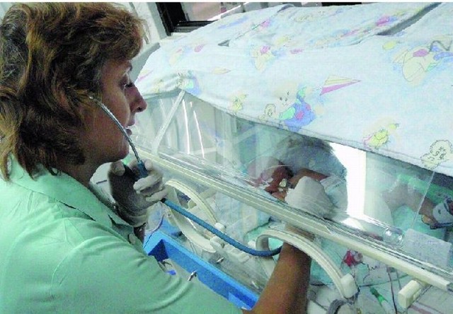Na oddziale noworodkowym potrzebne są nowe respiratory i inkubatory &#8211; mówi Beata Cholewicka, pediatra neonatolog z Łomży