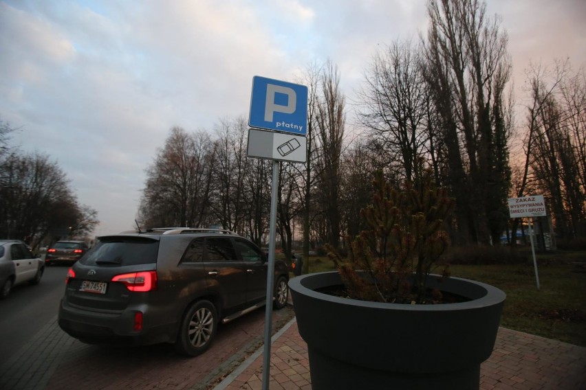 Oto TOP 10 płatnych parkingów w Przemyślu, gdzie kierujący...