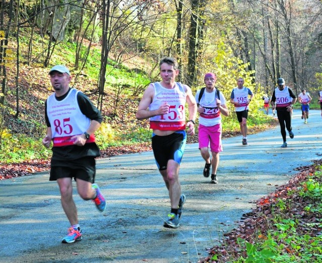 Biegi w gminie Wielka Wieś przyciągają rzesze sportowców