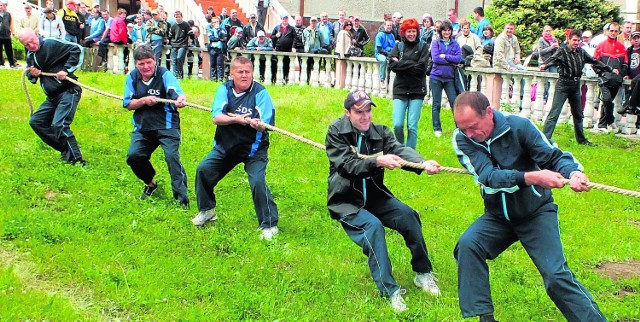 Wystartuje około 600 zawodników. Jedną z ciekawych konkurencji jest przeciąganie liny.