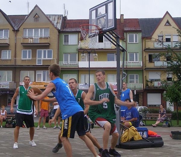 Turniej rozegrano na Placu Niepodległości w Łapach