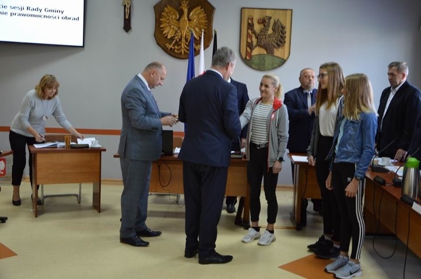 Nagrodzone biegaczki na sesji w Lipnicy