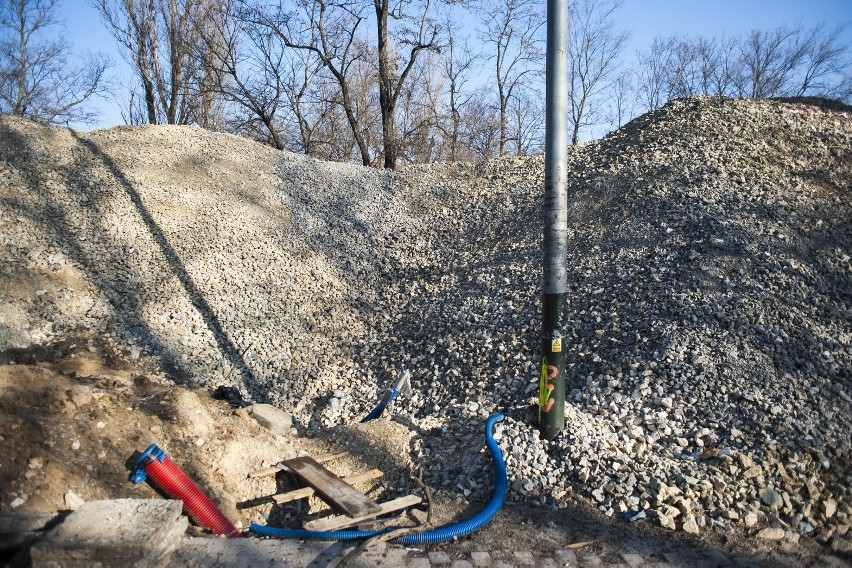 Tak postępują prace na trasie do Bronowic