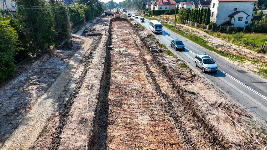 Trwa przebudowa ulicy Wojska Polskiego w Kielcach. Zobacz na zdjęciach, jak przebiegają prace