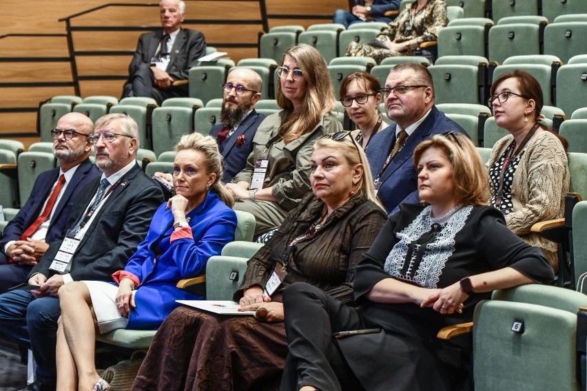 W czwartek 13 października zainaugurowano pierwszą...