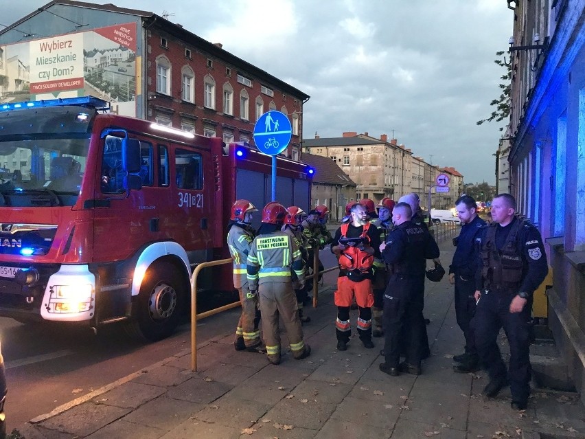 Akcja straży pożarnej na ul. Wolności w Słupsku wzbudziła...