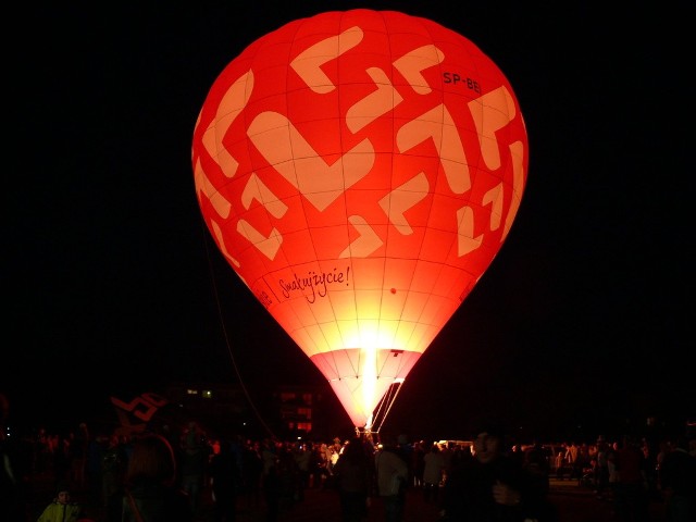 Świeci balon z Lublina.